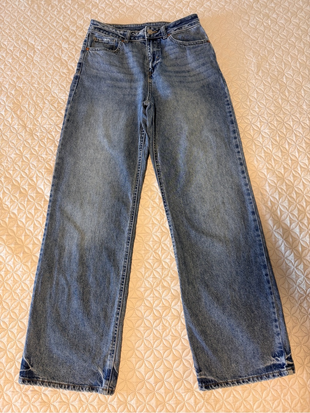 River Island Women's Relaxed Wide-Leg Jeans in Mid Blue